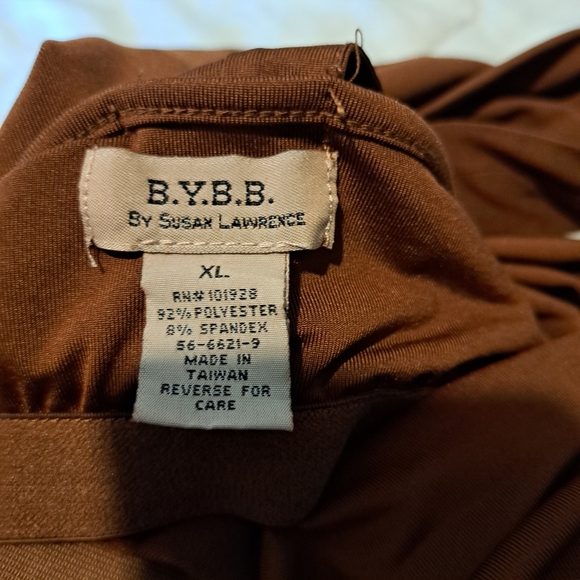 B.Y.B.B. by Susan Lawrence cowl neck halter style top. Size Xl - Picture 7 of 10